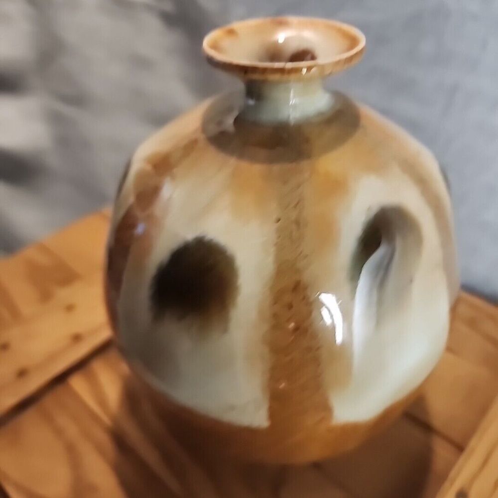 Studio Pottery Zen Bud Vase Neutral Brown Earth Tones 6 Point Shoulder Signed